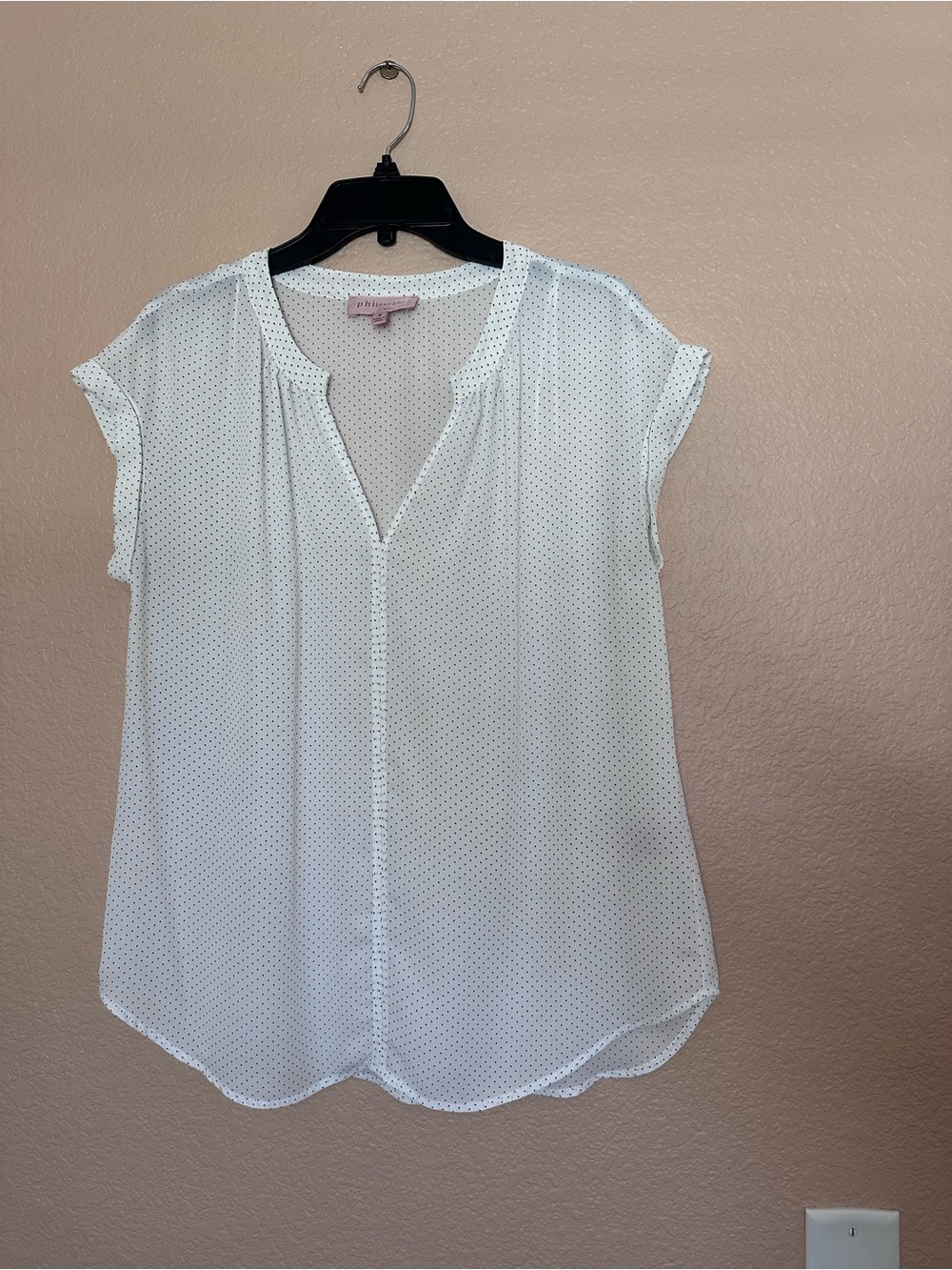 Philosophy White and Black Polkadot Cap-Sleeve V-Neck Blouse